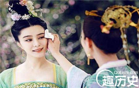 揭秘武媚娘的初夜:巧用泪水勾住帝王心