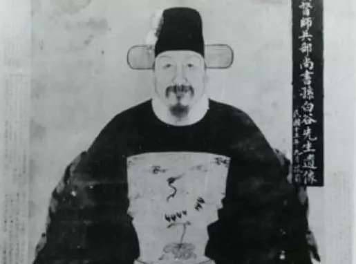 孙传庭明朝的中流砥柱,他一死明朝也就完了