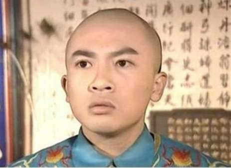 乾隆为什么选那个资质最平的嘉庆 而不是其他的儿子呢