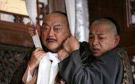和珅死后还有3000党羽 刘墉为什么会向嘉庆求情