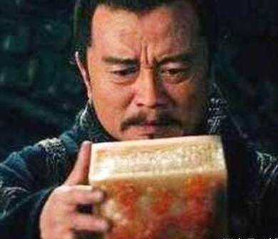 袁术和袁绍身为两兄弟 两人为什么不联合起来