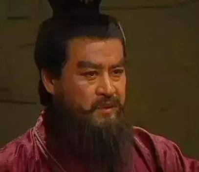 袁术和袁绍身为两兄弟 两人为什么不联合起来
