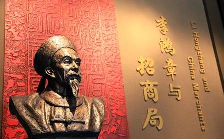 李鸿章对清朝有哪些贡献?如何看待李鸿章这位重臣?
