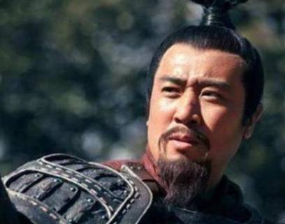刘备在徐州叛乱,曹操听说之后为什么会害怕?