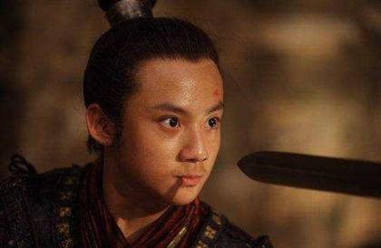刘强作为东汉王朝的首位太子，他为何选择主动辞去太子之位？