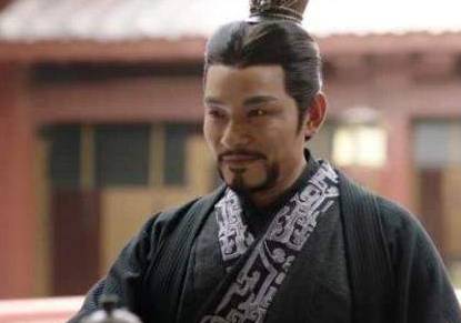 此人效仿司马懿称病在家 最后成为了西晋大臣