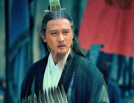陶侃：他是陶渊明的曾祖，东晋一代名将
