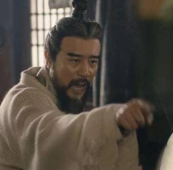 曹操杀华佗是因为开颅手术? 他是个什么样的人