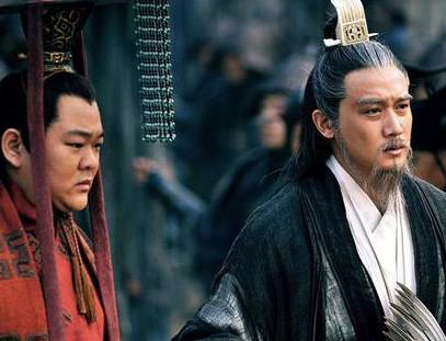 刘禅对黄皓如此宠信 诸葛亮就一点责任也没有吗