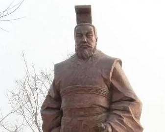秦孝公嬴渠梁：秦国第二十五任君主，他的一生经历了什么？