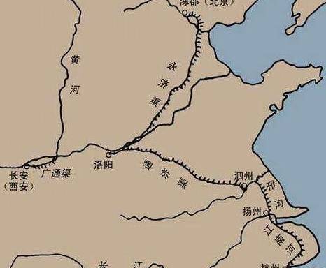 明朝都城从南京迁都到北京 这里边有哪些优势和劣势