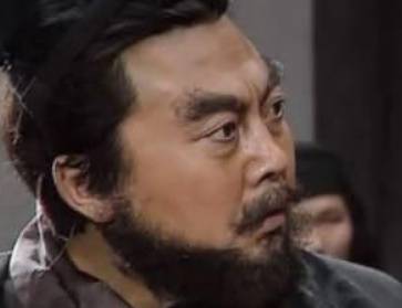 三国时期蜀汉五虎上将中哪些人和许褚交过手？