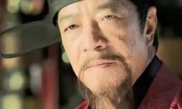 朱高炽迎驾慢了一点，朱棣直接把东宫官员关了10年