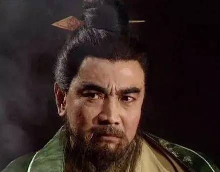 曹操既然知道司马懿的野心 曹操为什么到死都没有下手