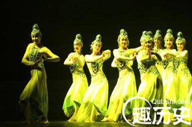 乌孜别克族舞蹈 乌孜别克族舞蹈之塔那瓦尔