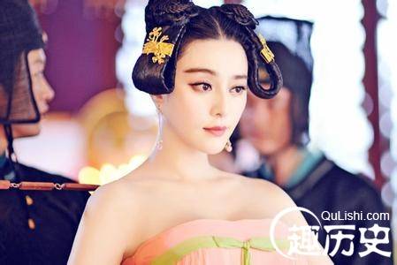唐代女子为何喜欢露胸装?唐朝女人钟爱袒胸露乳