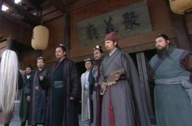 乐和有哪些经历?绰号什么叫小牢子?