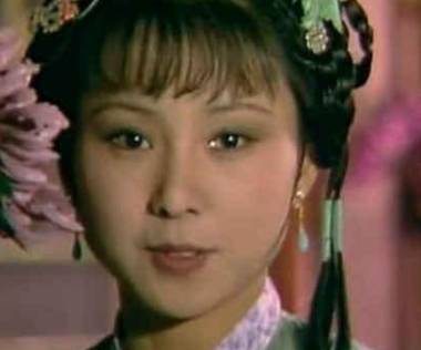 晴雯将一手好牌打的稀烂,她到底做了什么事情?