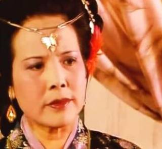 红楼梦中凤姐与婆婆邢夫人之间的关系入如何?