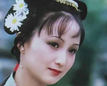 红楼梦中贾琏偷娶尤二姐的事情为何会被弄的人尽皆知?