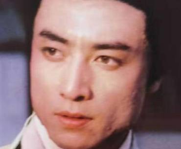 红楼梦中小红为何会放弃做姨娘的想法，选择贾芸？