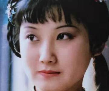 红楼梦中王夫人不喜欢黛玉是因为什么?与宝玉有关?