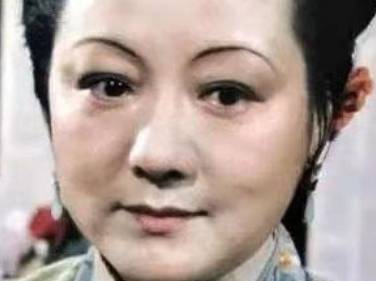 红楼梦中刘姥姥为何要带着板儿去荣国府?