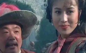 《水浒后传》第三十二回:庆生辰龙舟观竞渡 篡宝位绮席进霞丹