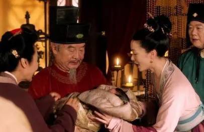 “狸猫换太子”曾多次被改变，故事的整体脉络是什么？
