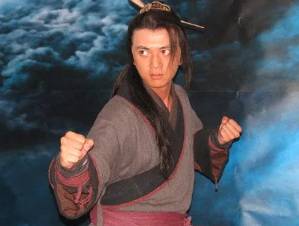 郑天寿为什么叫白面郎君？原因是什么？