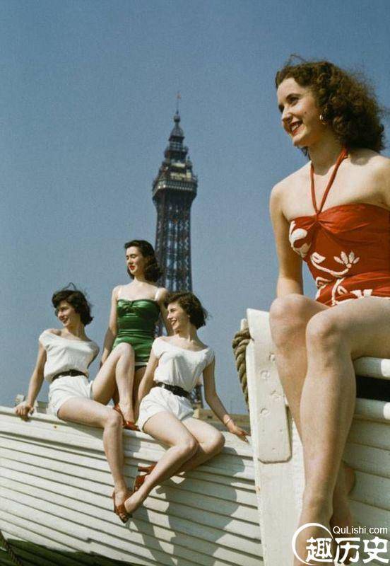 60年代英国的沙滩女郎为何都那么美得不可方物？