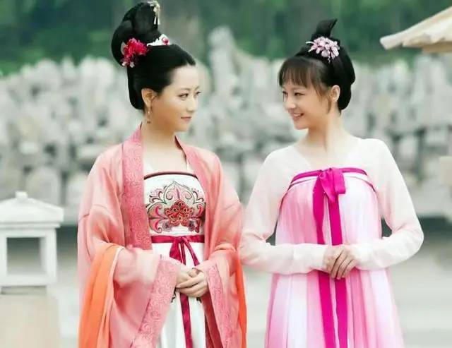 清朝皇帝的“冲龙沟”指的是什么？为什么宫女要争着服侍？