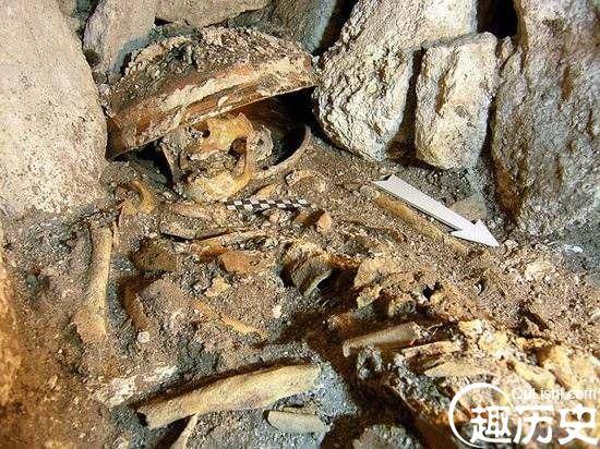 考古发现玛雅古墓出土稀世珍宝揭秘玛雅文明