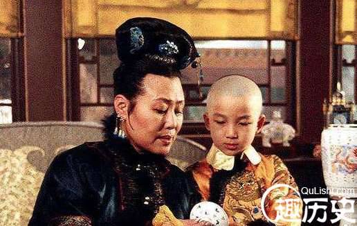 为了一个男人,13岁嫁给熙帝,30成寡妇,死后37年才下葬