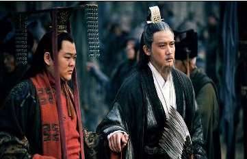 诸葛亮为何看不上东汉桓灵二帝,他们到底是怎么了?