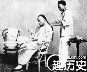 古代理发师是怎么给皇帝剪头发的?规矩繁多超出你想象