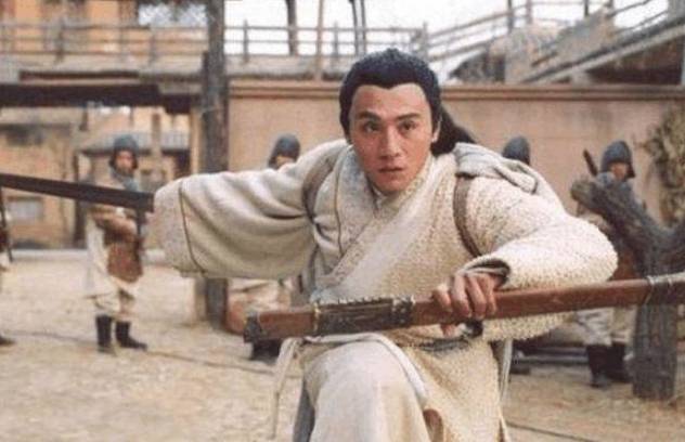 他是春秋战国时期武功最高的刺客，最后为何自毁面容？