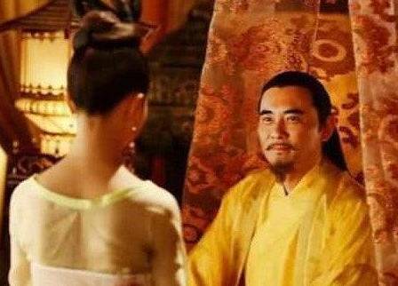 满清皇帝漱口被誉为冲洗龙沟 为何宫女会抢着去做呢