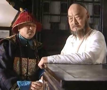 康熙连鳌拜都没有下死手 为什么还要杀鳌拜手下的班布尔善