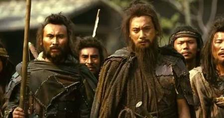 历史上的十面埋伏究竟是什么样的 韩信是怎么打败项羽的十万大军的