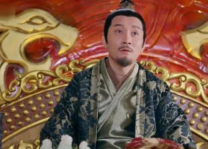 既然皇帝要下令诛杀九族 被诛九族的那些人为什么不跑