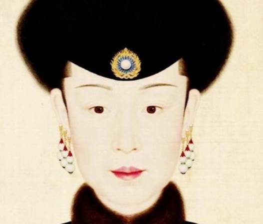 乾隆后宫能随葬尊贵陵墓的妃子都有哪些人?