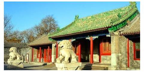 清朝王爷的爵位是怎么定的？他们的府邸在哪里？