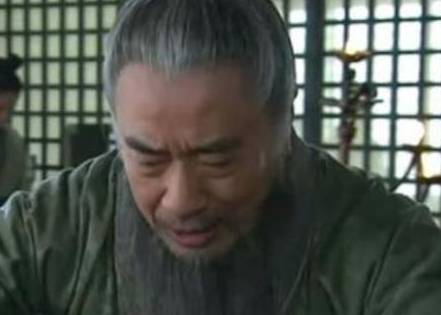 和诸葛亮同为托孤重臣的张昭,孙策是怎么安排的?