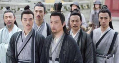 他是元末明初道士,为了拒绝朱元璋送的两个美女竟然挥刀自宫