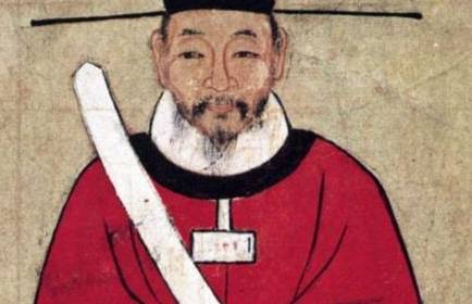 宋朝官服上那个白色项圈湿干什么的?有什么作用?