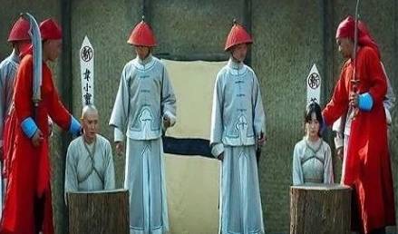 古代刽子手行刑时听到刀下留人时 他们为什么会立刻停手