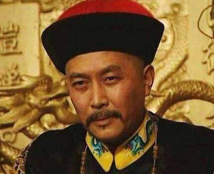 清朝内务府总管和两江总督相比 两者谁的权力更大