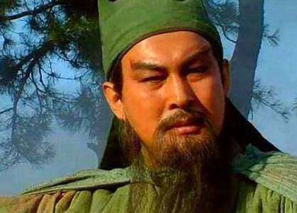 关公面前耍大刀后面还有一句话 这两句话有什么含义