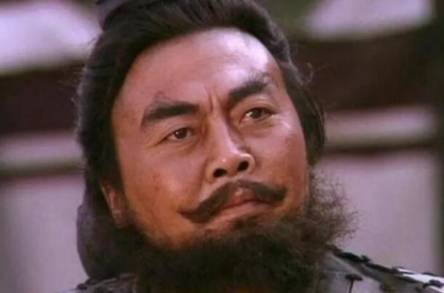 孙坚被称为江东猛虎,他的武艺相比吕布如何?